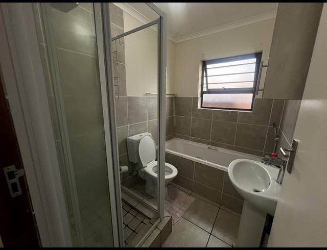 3 BEDROOM TOWNHOUSE FOR SALE IN CHANTELLE